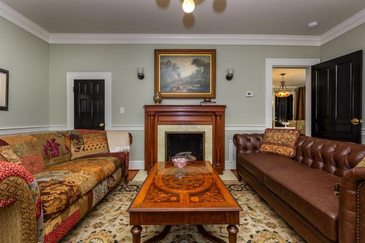 Renowned Historic Home Downtownacross From Park Winston-Salem Dış mekan fotoğraf
