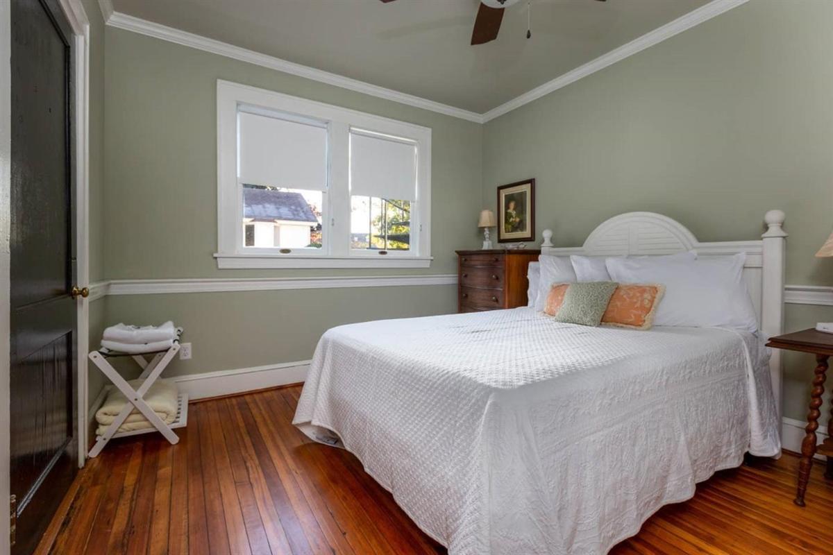 Renowned Historic Home Downtownacross From Park Winston-Salem Dış mekan fotoğraf