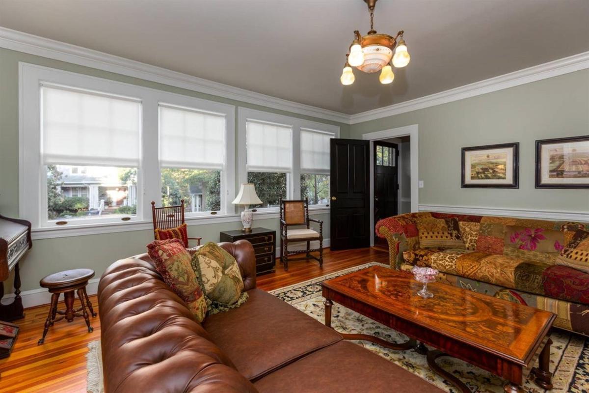 Renowned Historic Home Downtownacross From Park Winston-Salem Dış mekan fotoğraf